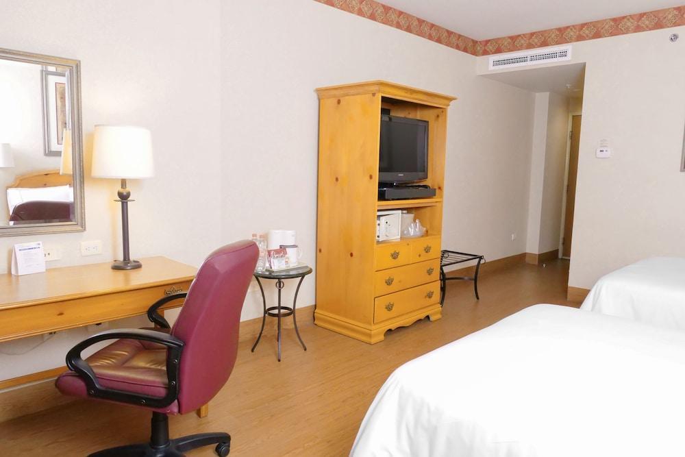 Holiday Inn Express Silao-Aeropuerto Bajio By Ihg Ngoại thất bức ảnh