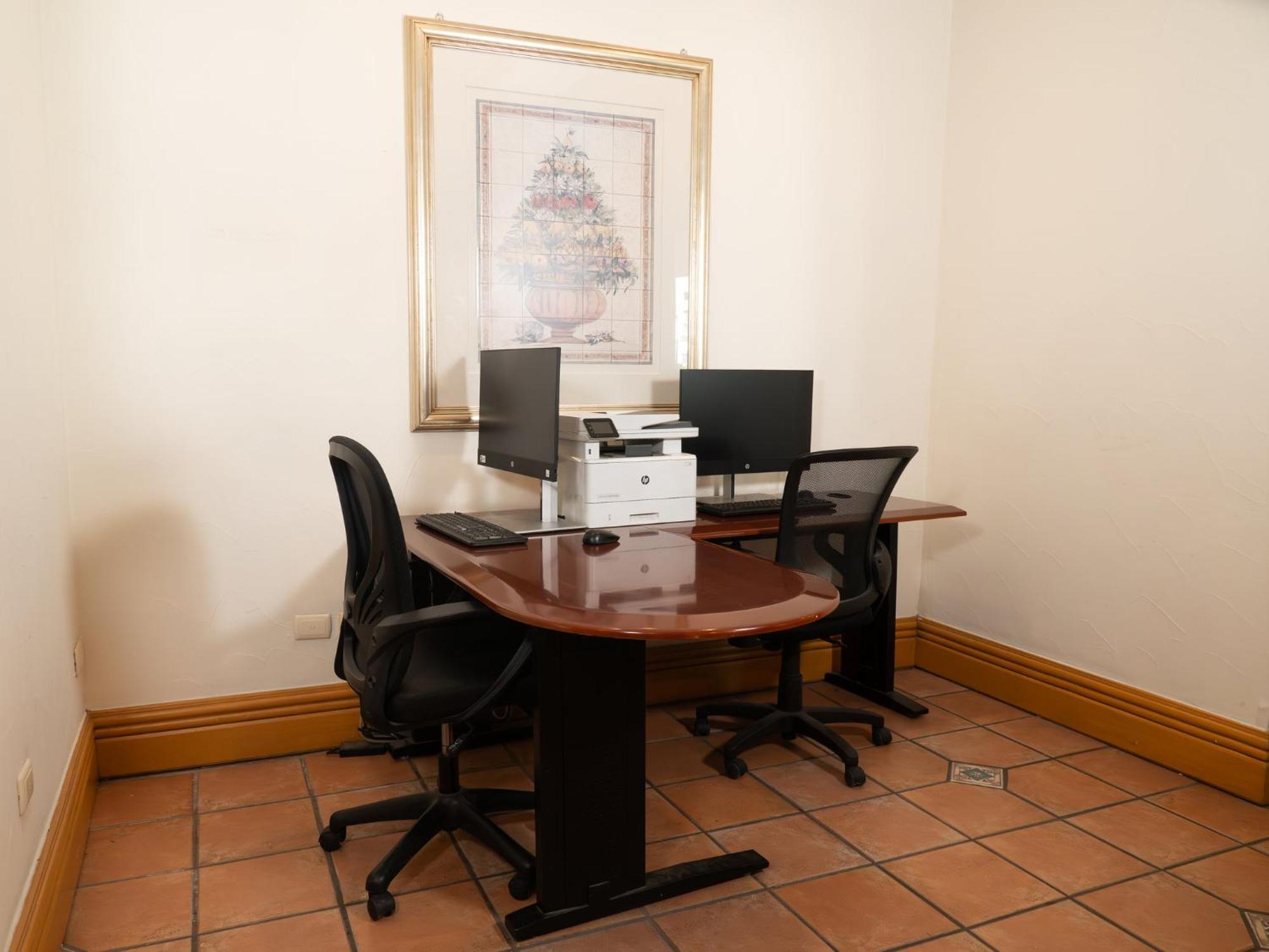 Holiday Inn Express Silao-Aeropuerto Bajio By Ihg Ngoại thất bức ảnh