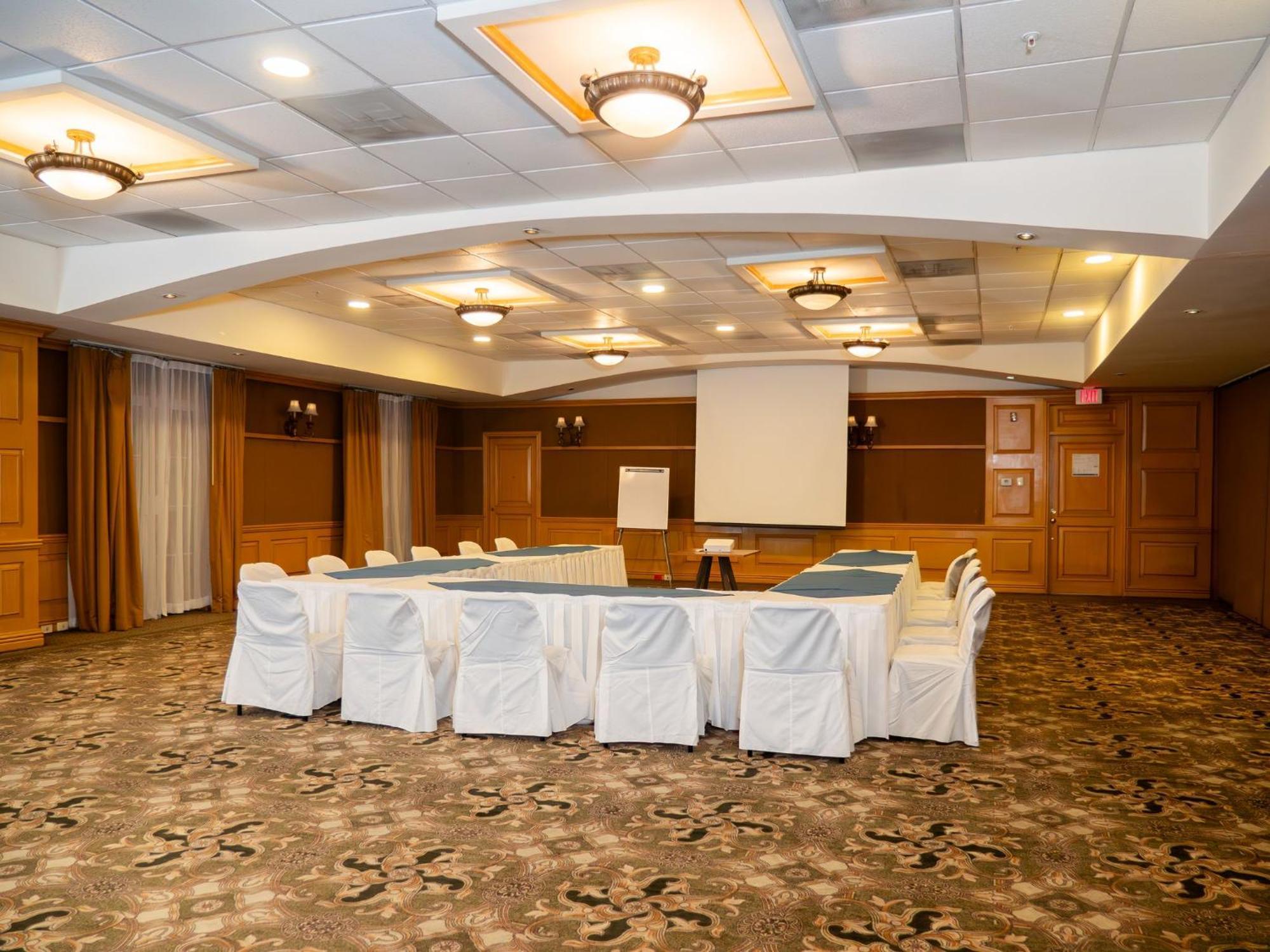 Holiday Inn Express Silao-Aeropuerto Bajio By Ihg Ngoại thất bức ảnh